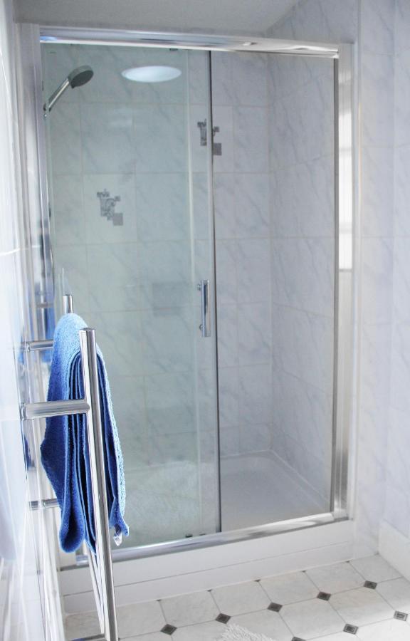 Ashfield Guesthouse دوغلاس المظهر الخارجي الصورة